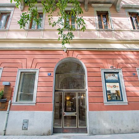 Viale 24 Daire Trieste Dış mekan fotoğraf